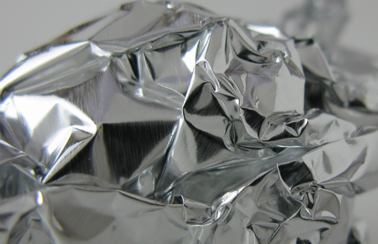 Storing leftovers in aluminum foil can lead to health risks WTAX 93