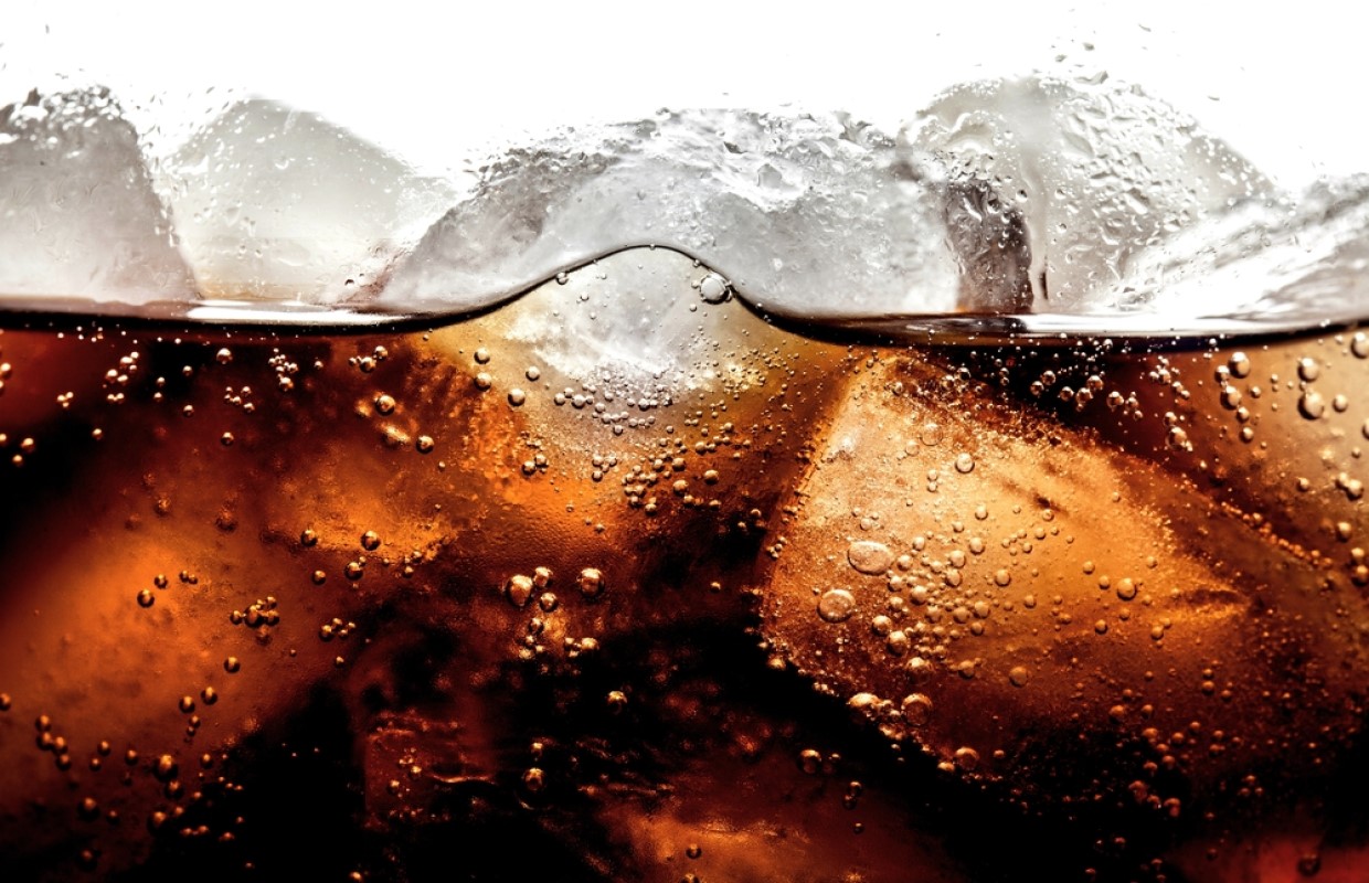 Diety fizzy drinks ‘increase risk of heart attack, stroke and dementia