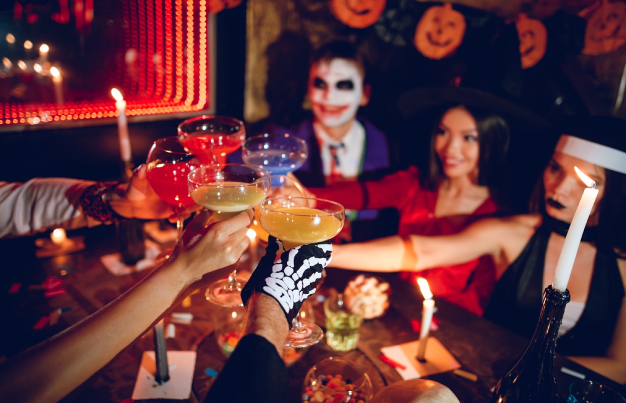 Airbnb to prohibit Halloween parties WTAX 93.9FM/1240AM