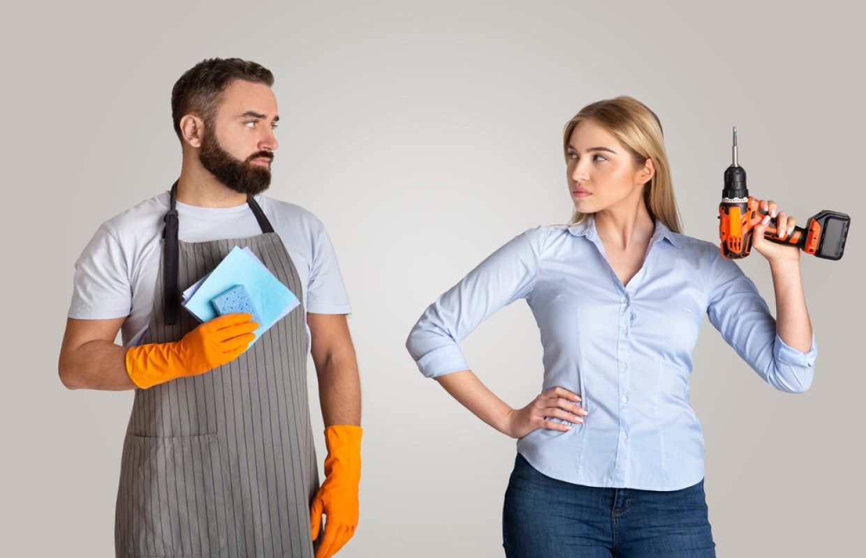 Switch up relationship roles to help with mental load WTAX 93.9FM/1240AM