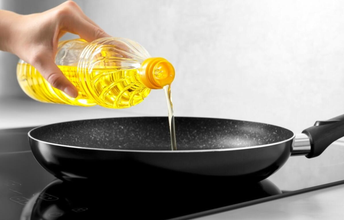 Study Is reusing cooking oil bad for your brain? WTAX 93.9FM/1240AM