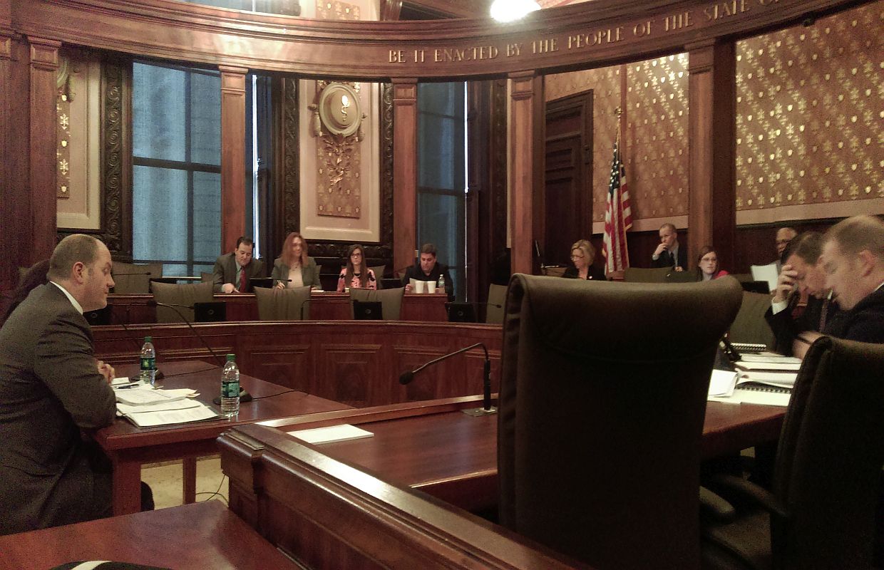 Illinois Senators unanimously approve bill addressing child care workforce