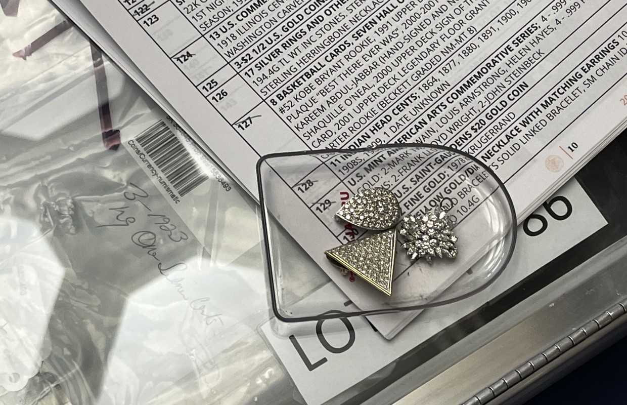 Unclaimed property auction