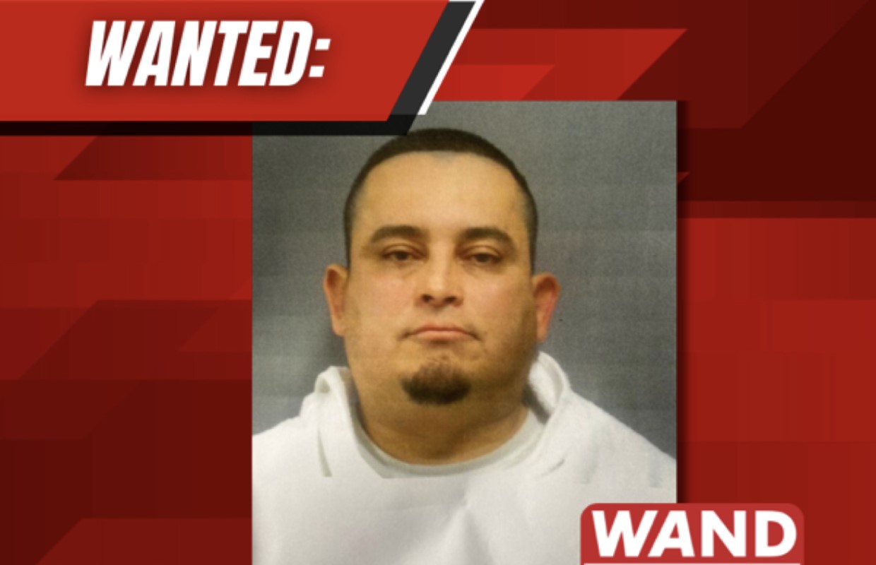 DeWitt Co suspect at large