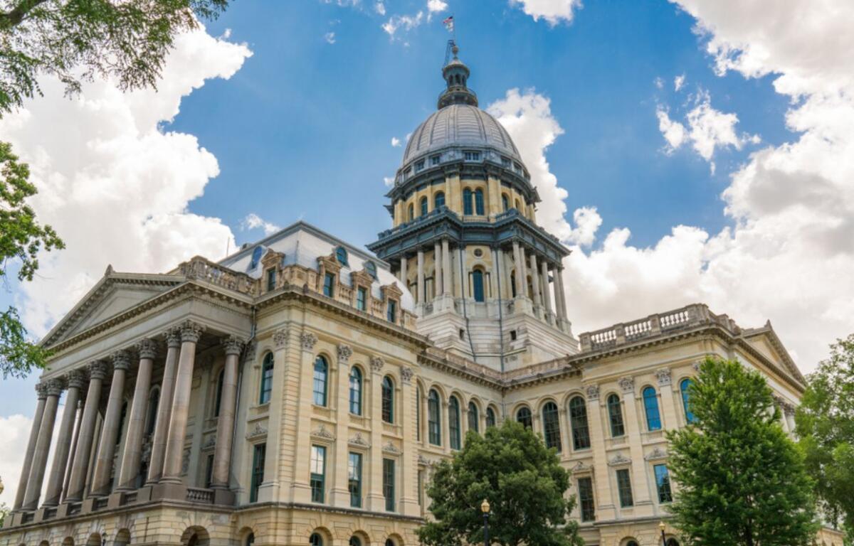 IL State Capitol