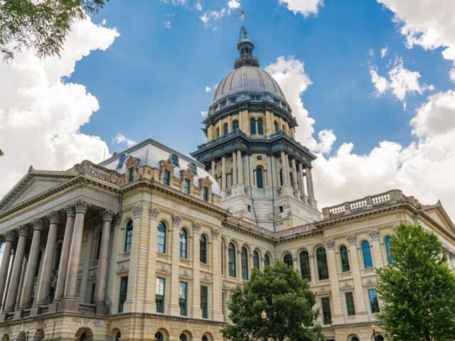 IL State Capitol