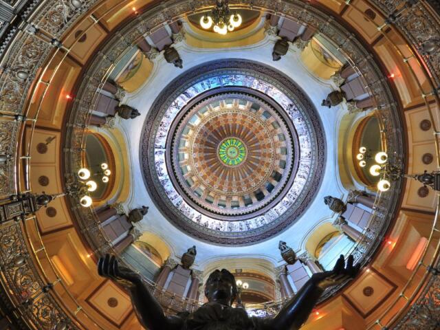 Illinois Capitol Dome - Shuttestock